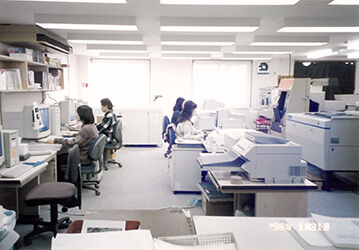 1986年-2017年のオフィス02